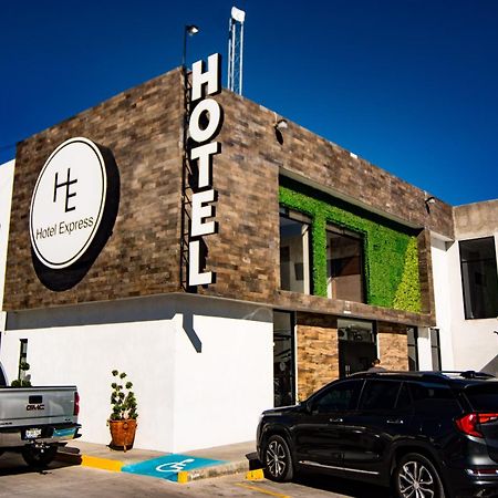 Hotel Express Jerez Jerez de García Salinas Екстериор снимка